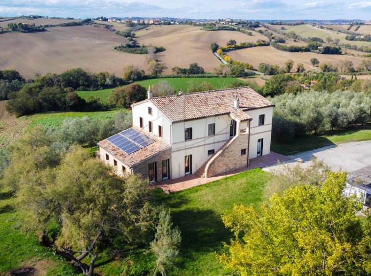 Farmhouse Jesi Marche Italy