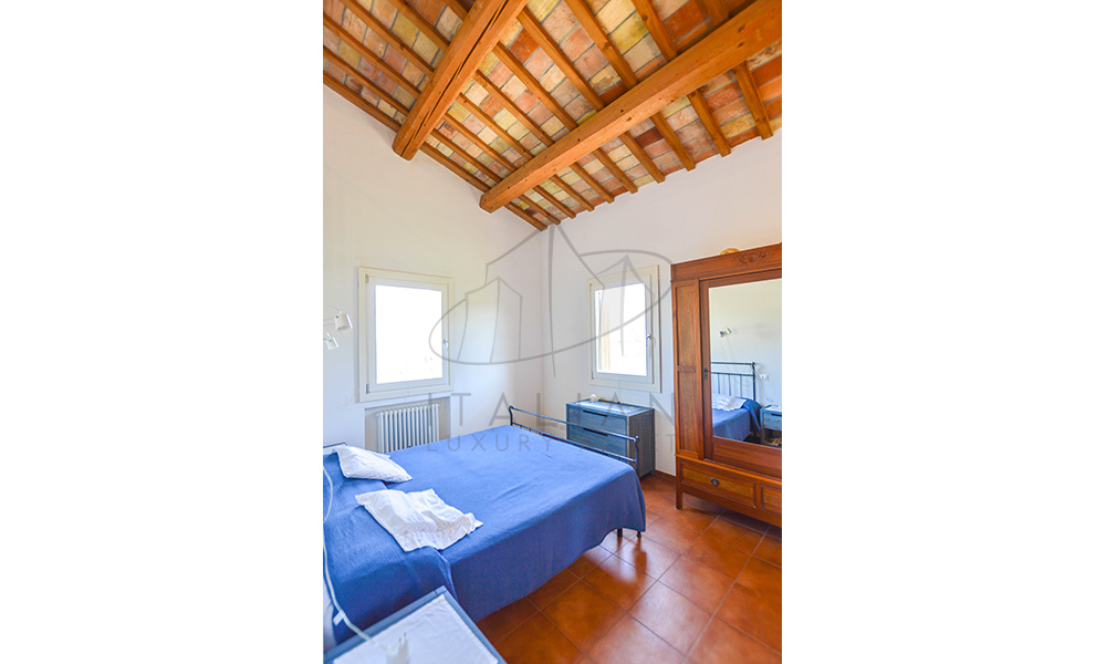 Farmhouse Jesi Marche Italy