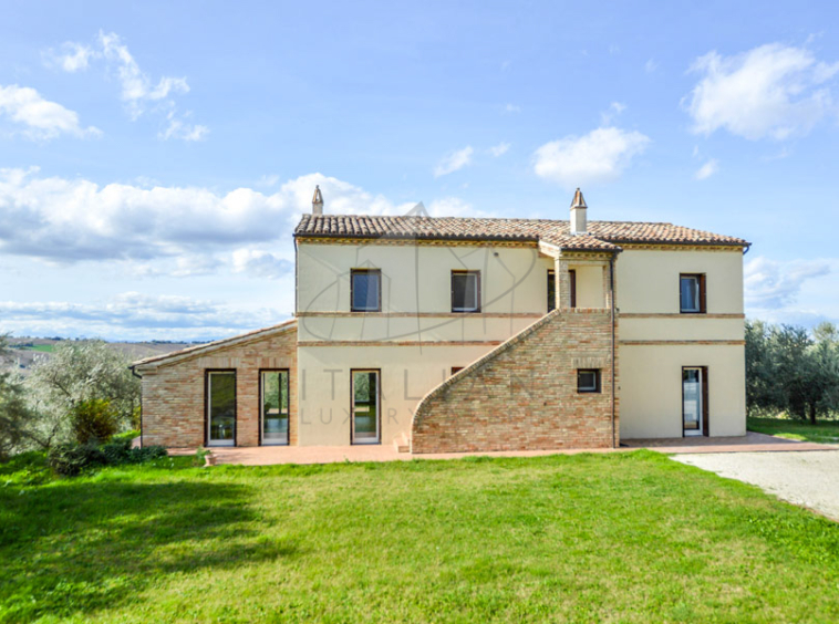 Farmhouse Jesi Marche Italy