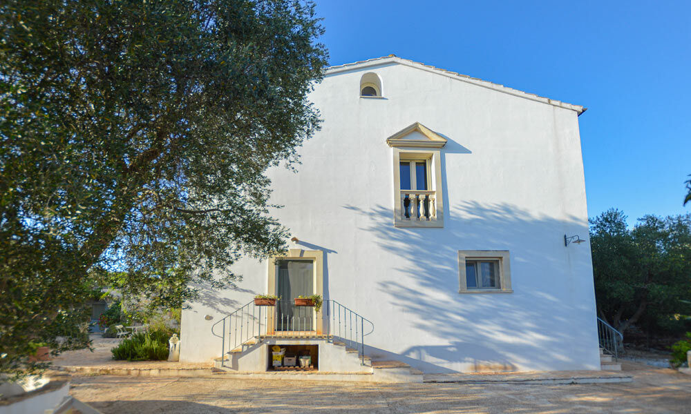 Villa Trulli Lamia Ostuni Puglia Luxury Italy