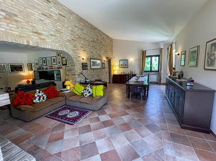 Farmhouse Macerata Marche Italy