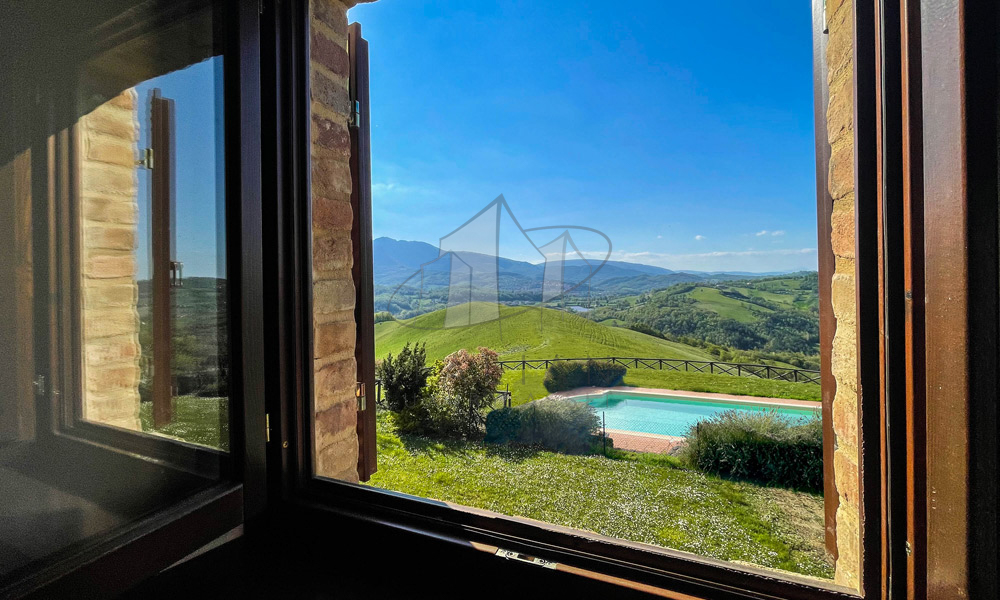 Farmhouse Amandola Marche Italy Pool