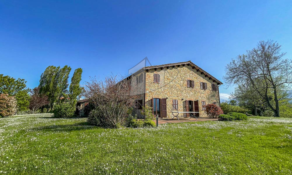 Farmhouse Amandola Marche Italy Pool