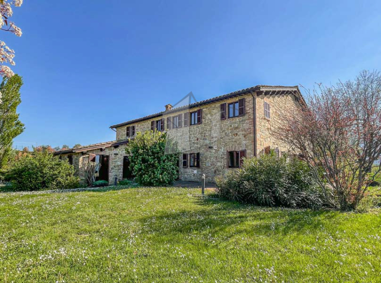 Farmhouse Amandola Marche Italy Pool