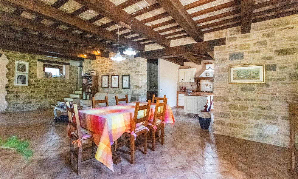 Farmhouse Cingoli Marche Italy