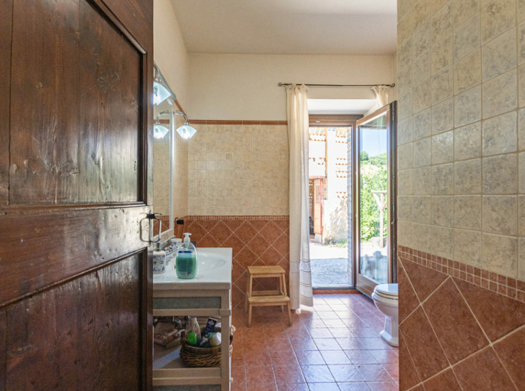 Farmhouse Cingoli Marche Italy