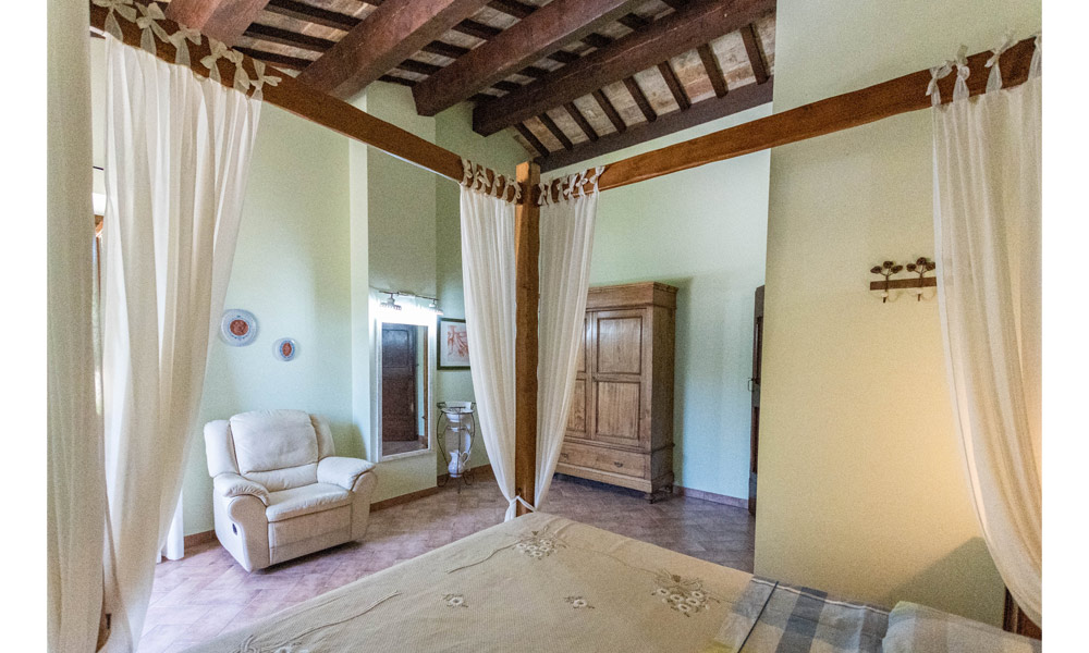 Farmhouse Cingoli Marche Italy