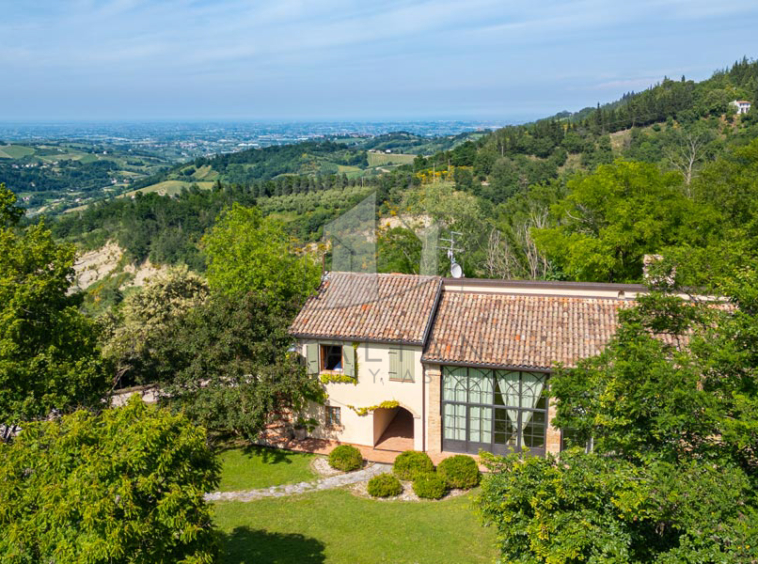 Farmhouse Roncofreddo Cesena Romagna Italy Pool
