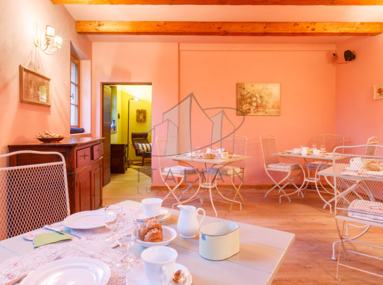 Farmhouse Roncofreddo Cesena Romagna Italy Pool