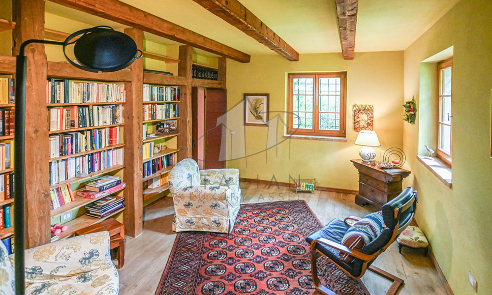 Farmhouse Roncofreddo Cesena Romagna Italy Pool