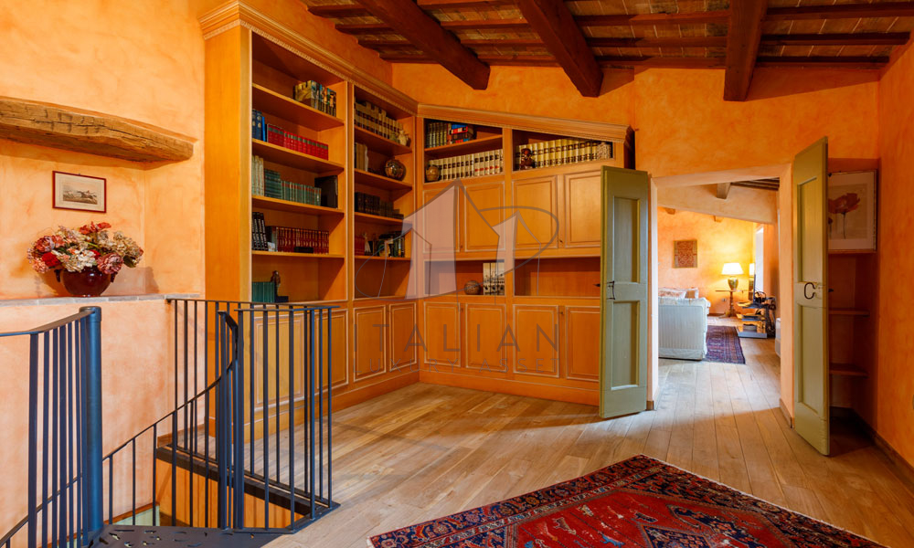 Farmhouse Roncofreddo Cesena Romagna Italy Pool