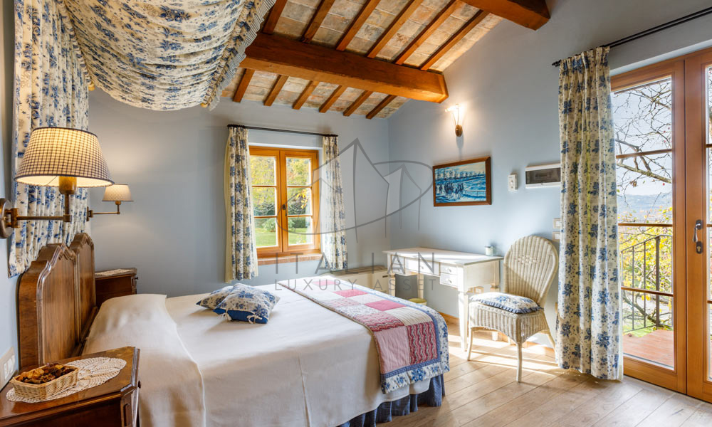 Farmhouse Roncofreddo Cesena Romagna Italy Pool