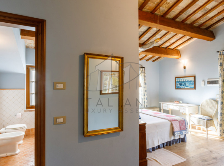 Farmhouse Roncofreddo Cesena Romagna Italy Pool