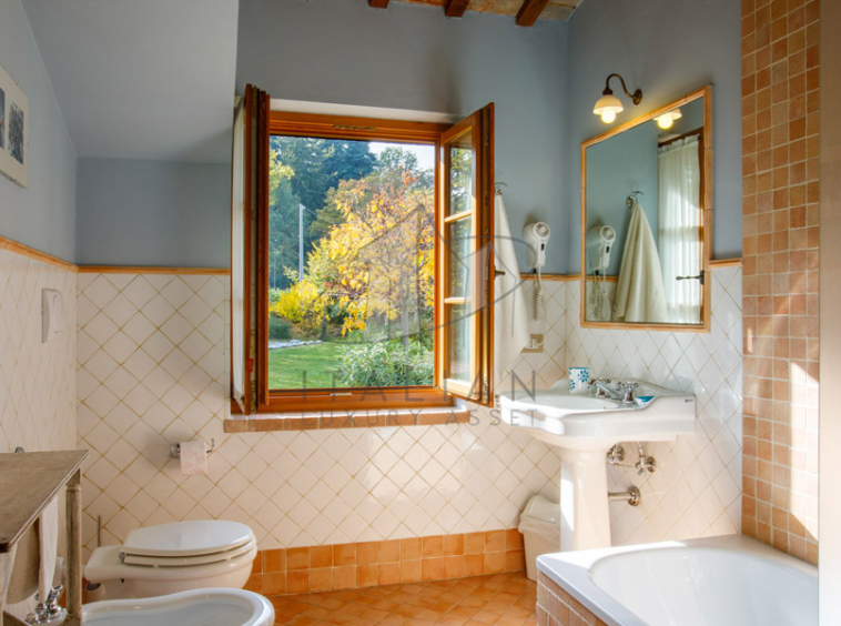 Farmhouse Roncofreddo Cesena Romagna Italy Pool