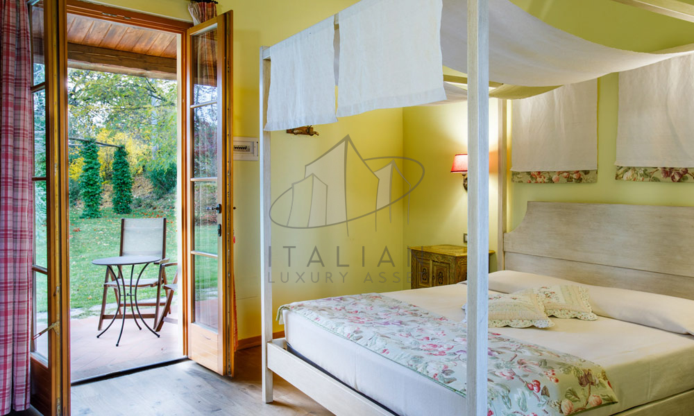 Farmhouse Roncofreddo Cesena Romagna Italy Pool