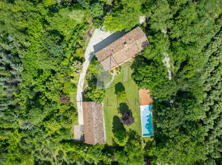 Farmhouse Roncofreddo Cesena Romagna Italy Pool