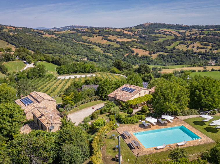 Agriturismo SPA Sarnano Macerata Marche Italy