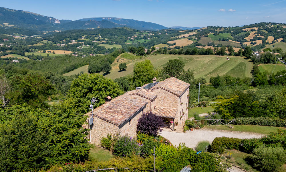 Agriturismo SPA Sarnano Macerata Marche Italy