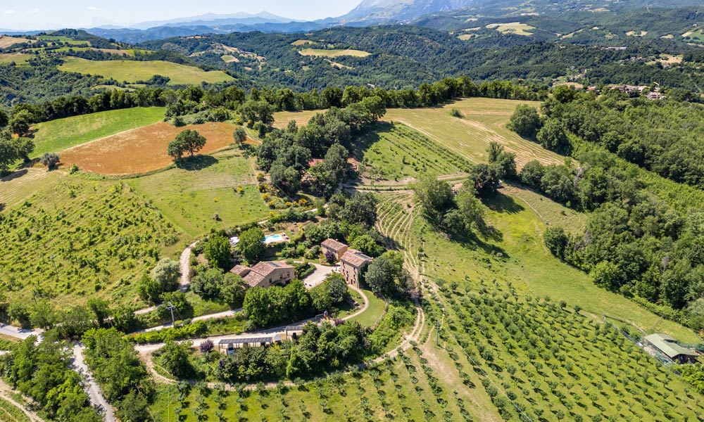 Agriturismo SPA Sarnano Macerata Marche Italy