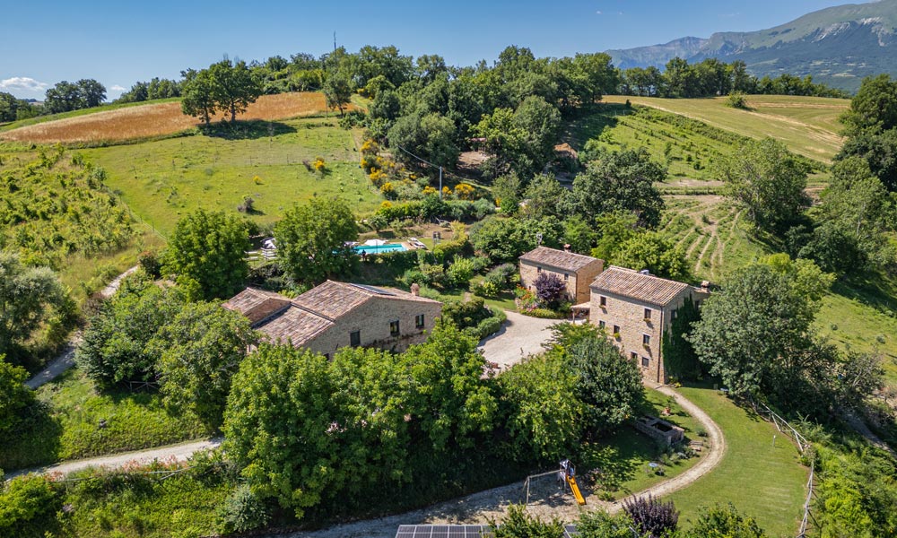 Agriturismo SPA Sarnano Macerata Marche Italy