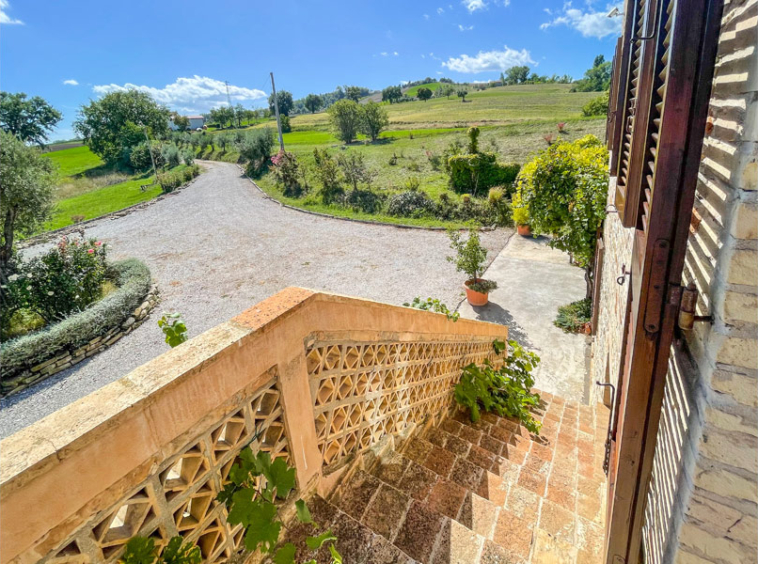 Farmhouse Montelparo Fermo Marche Italy