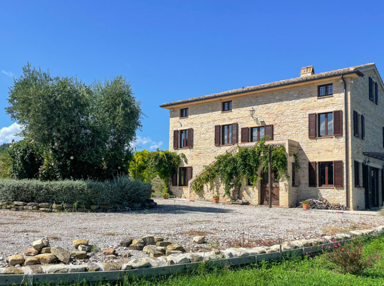 Farmhouse Montelparo Fermo Marche Italy