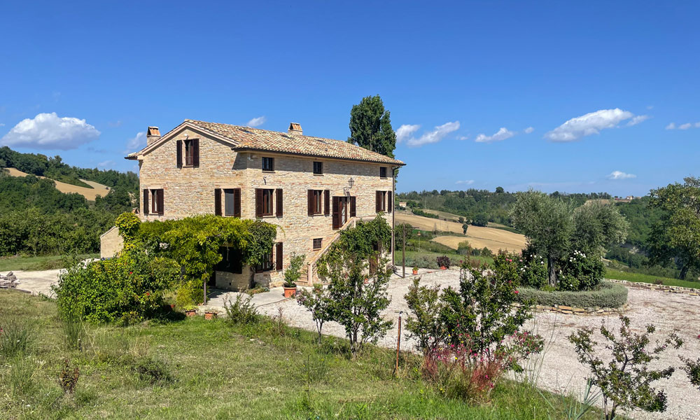 Farmhouse Montelparo Fermo Marche Italy