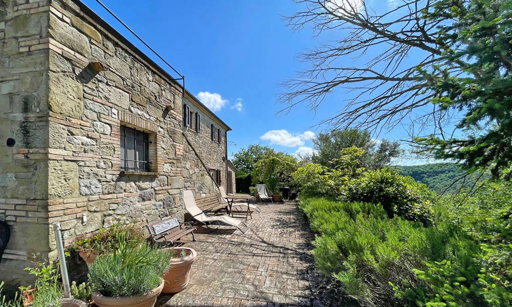 Farmhouse Radicofani Siena Valdorcia Italy