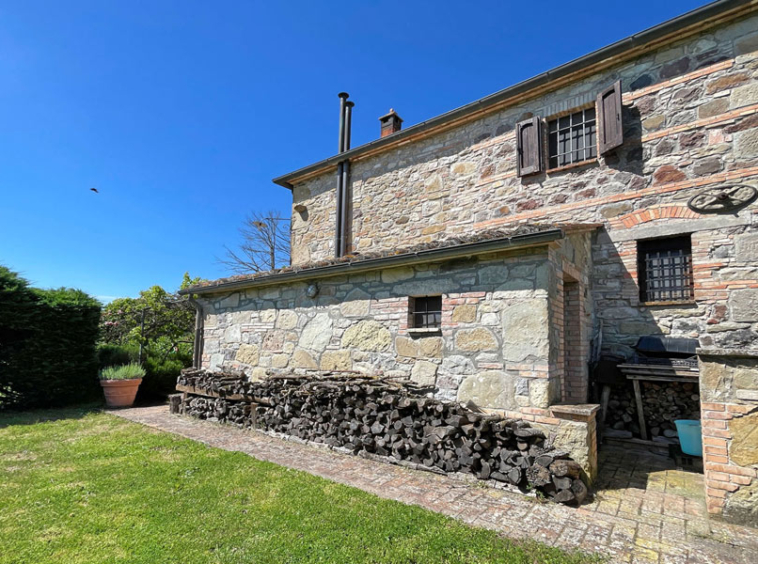 Farmhouse Radicofani Siena Valdorcia Italy