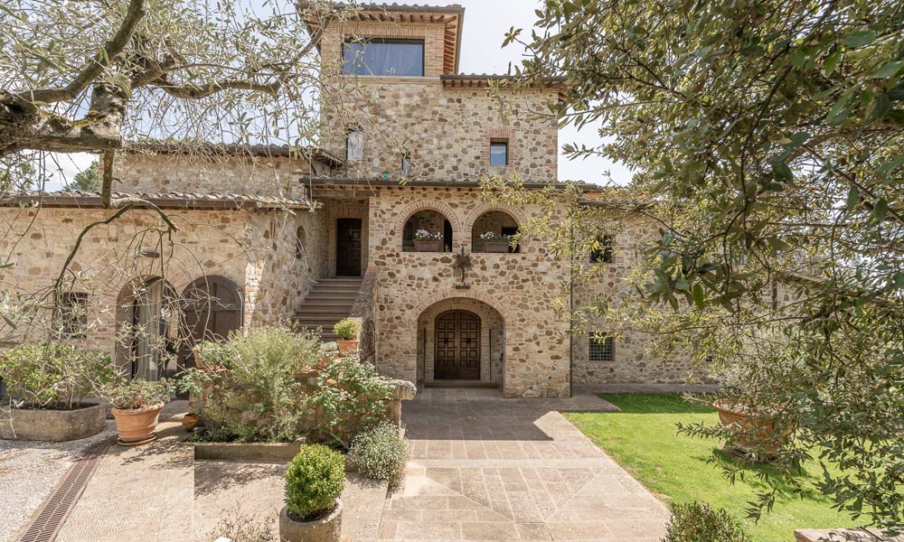 Villa Castelnuovo Berardenga Siena Tuscany Italy Luxury