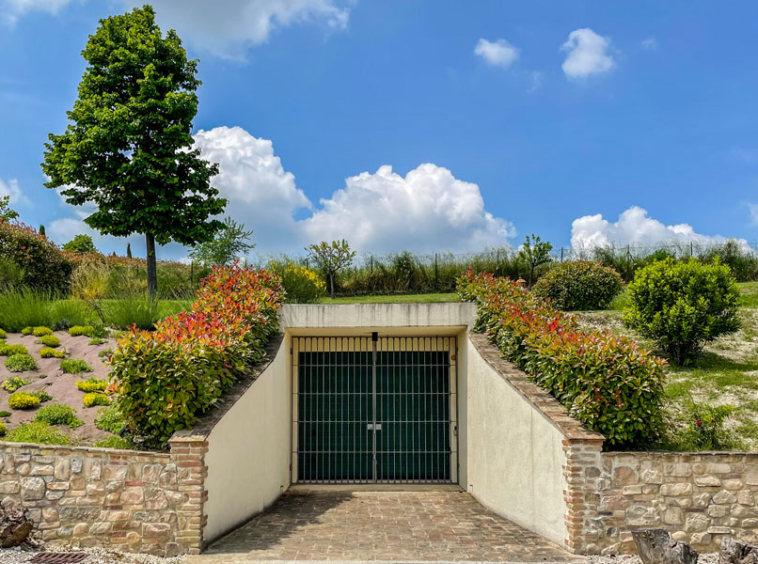 Farmhouse Arcevia Marche Italy Luxury Pool