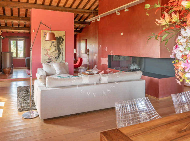 Villa Arcevia Marche Italy Luxury Panorama