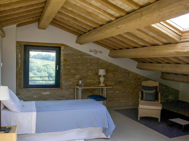 Farmhouse Isola del Piano Urbino Pesaro Marche Italy