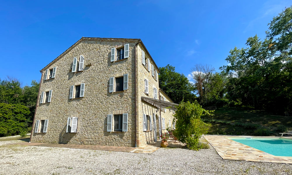 Farmhouse Monte San Martino Marche Italy Pool