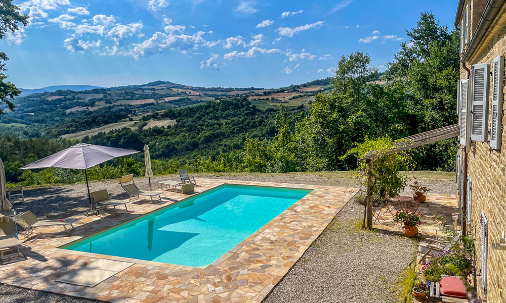 Farmhouse Monte San Martino Marche Italy Pool