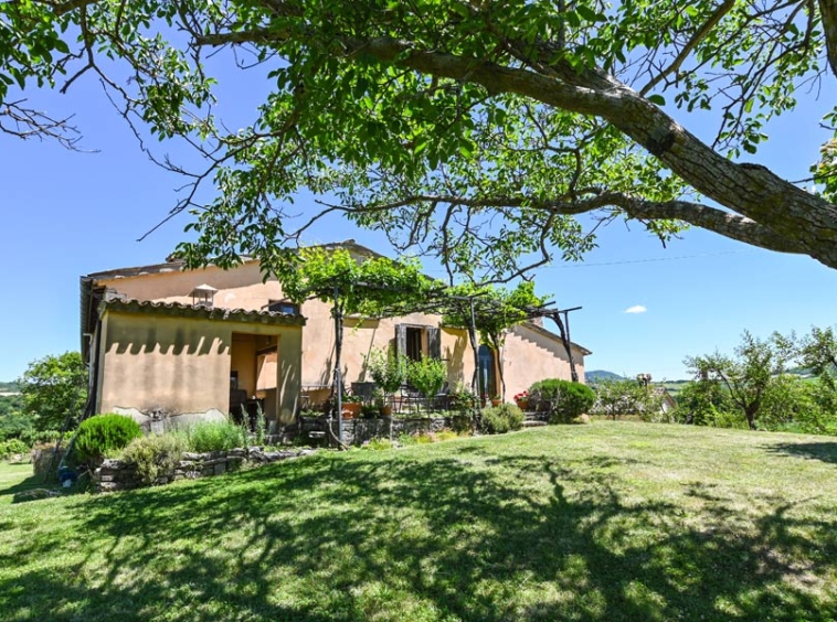 Farmhouse Parish Cagli Marche Italy