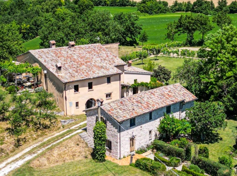 Farmhouse Parish Cagli Marche Italy