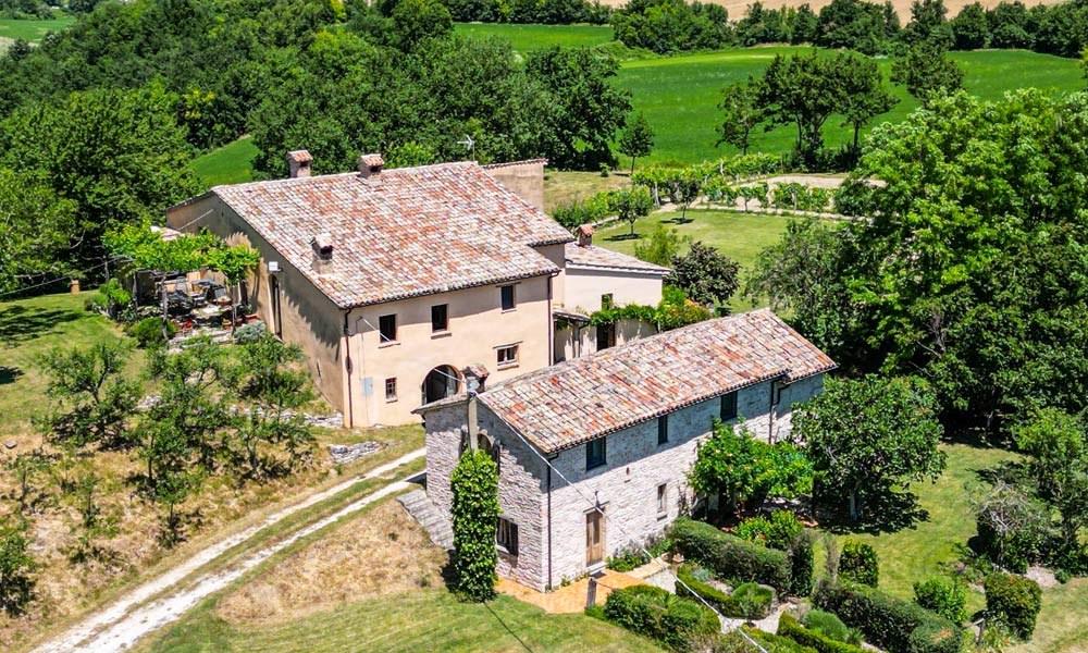 Farmhouse Parish Cagli Marche Italy