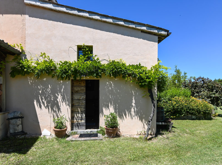 Farmhouse Parish Cagli Marche Italy