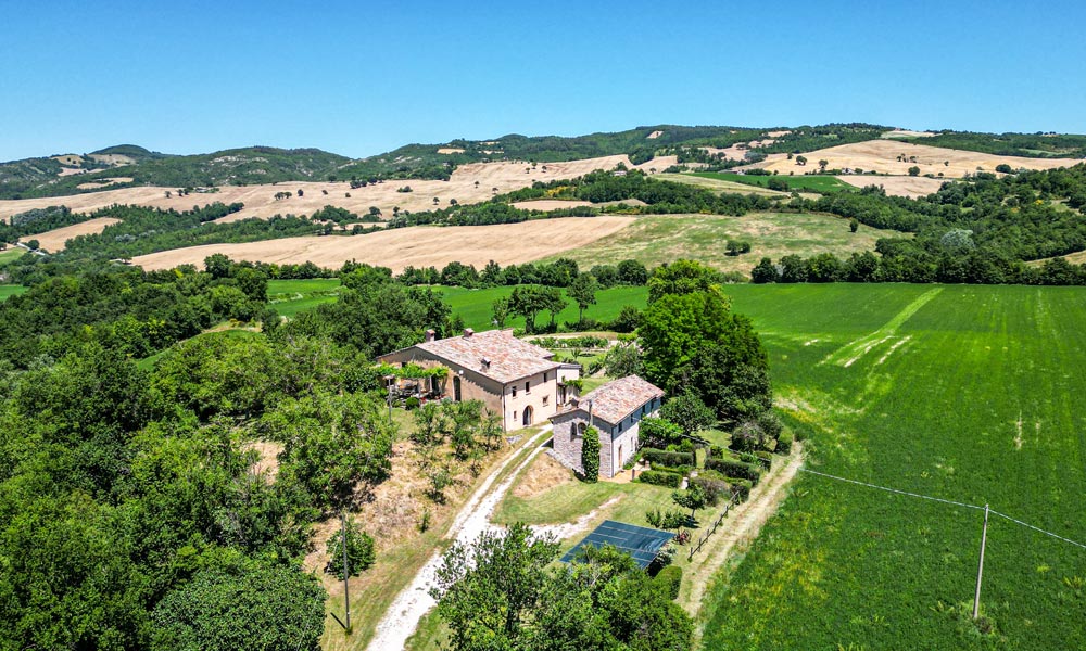 Farmhouse Parish Cagli Marche Italy