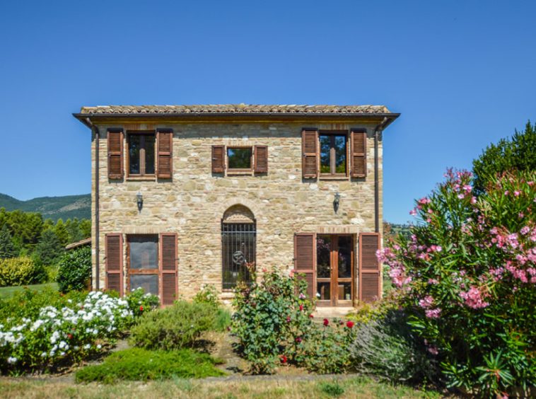 Farmhouse Treia Macerata Marche Italy Hills