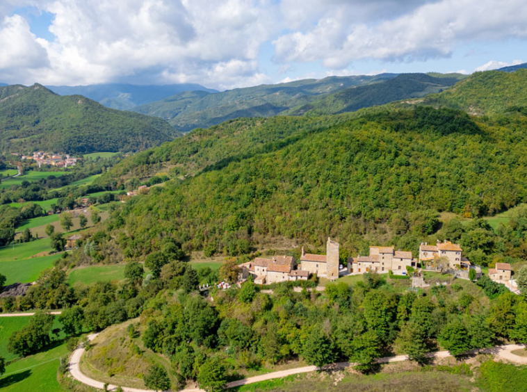 Castle Mercatello Metauro Borgo Marche Italy Agriturismo