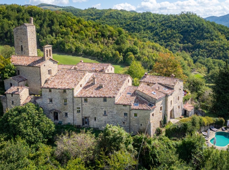 Castle Mercatello Metauro Borgo Marche Italy Agriturismo