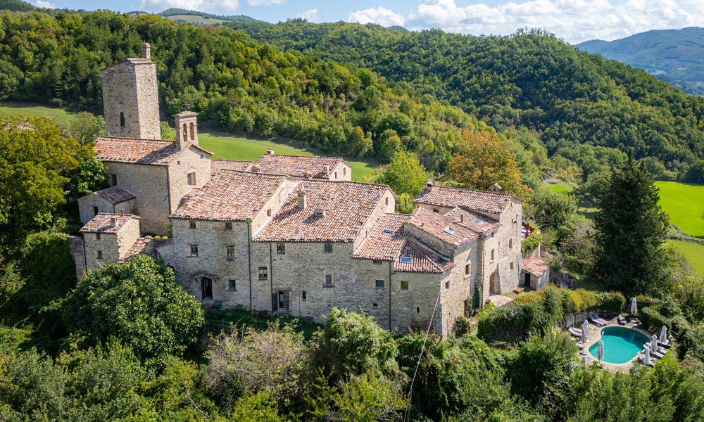 Castle Mercatello Metauro Borgo Marche Italy Agriturismo