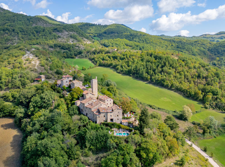 Castle Mercatello Metauro Borgo Marche Italy Agriturismo