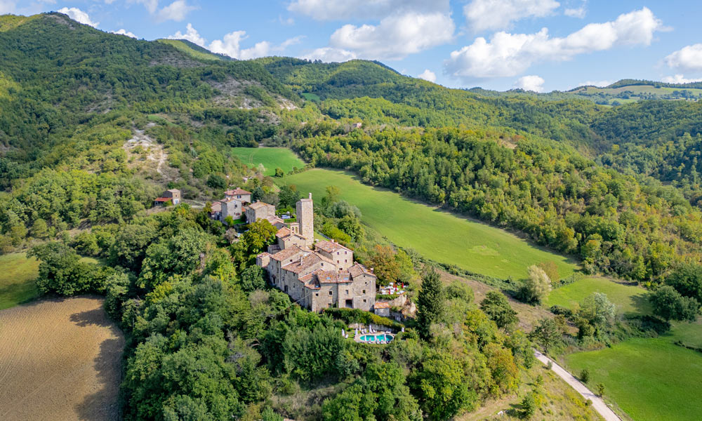 Castle Mercatello Metauro Borgo Marche Italy Agriturismo