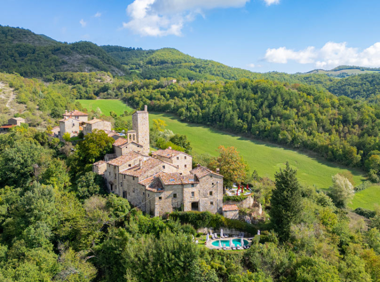 Castle Mercatello Metauro Borgo Marche Italy Agriturismo