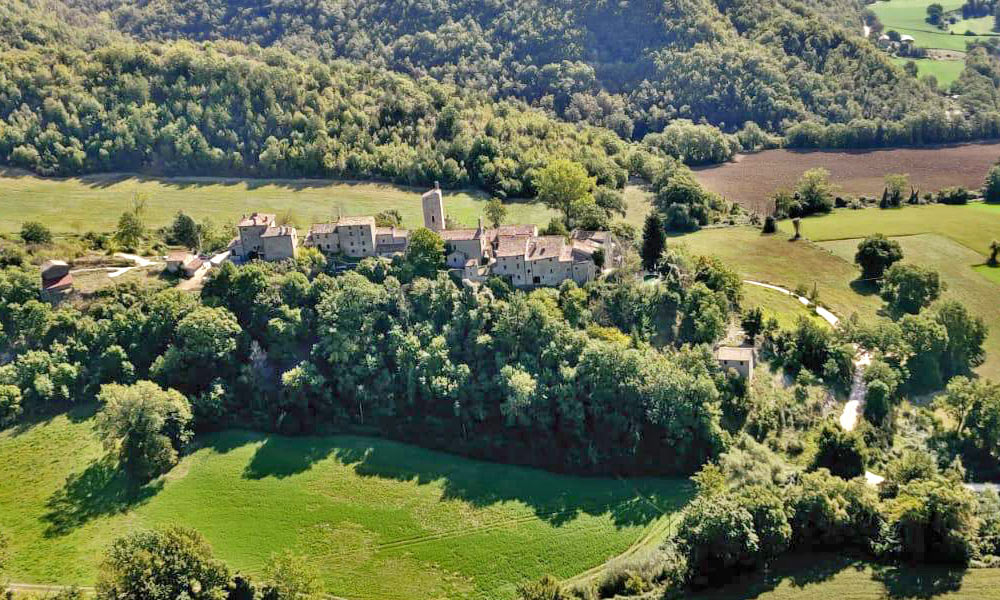 Castle Mercatello Metauro Marche Italy Borgo