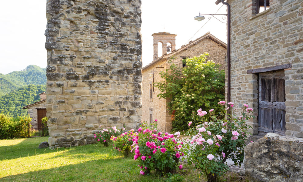 Castle Mercatello Metauro Marche Italy Borgo