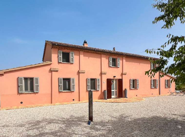 Farmhouse Cartoceto Pesaro Marche Italy